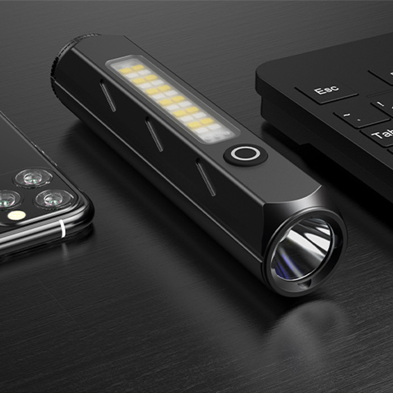強力な SST40 LED 21700 TYPE-C USB - Edc (Every Day Carry のレビューと価格